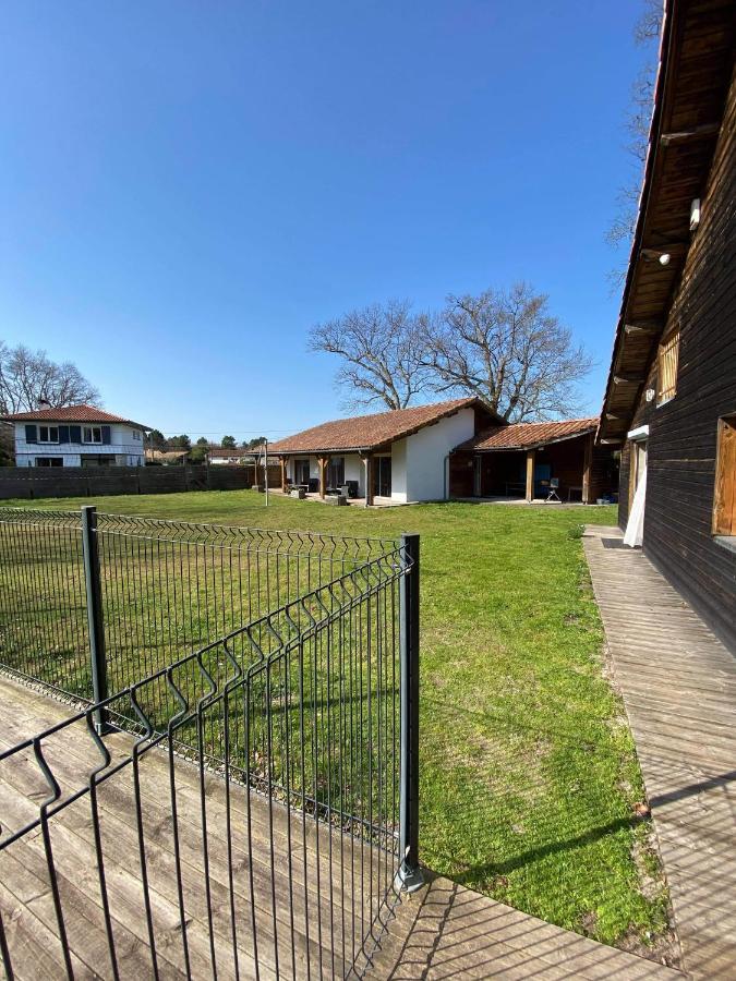 Ensemble De 3 Villas Avec Piscine Chauffee, Esprit Detente 상기네 외부 사진